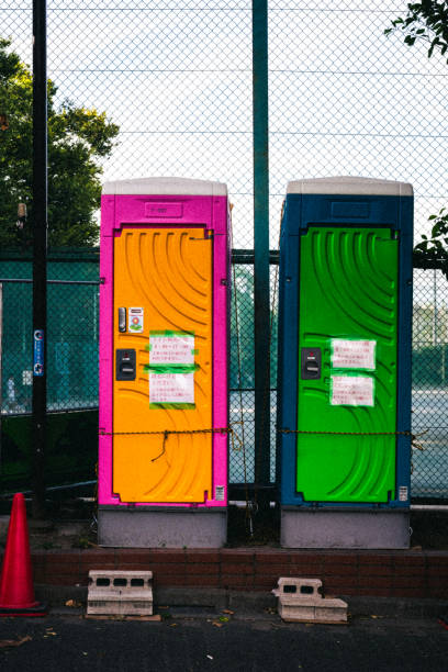 Porta potty delivery and setup in Hayesville, OR